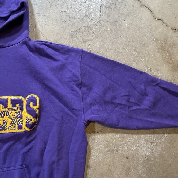 LSU Tigers Sweatshirt Mens Large Purple Hoodie Performance Football NCAA - Picture 3 of 8